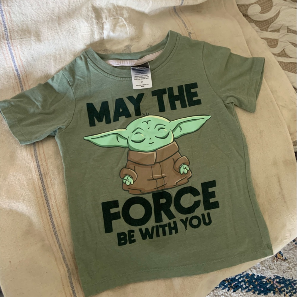 Star Wars Green Tee with Yoda Graphic